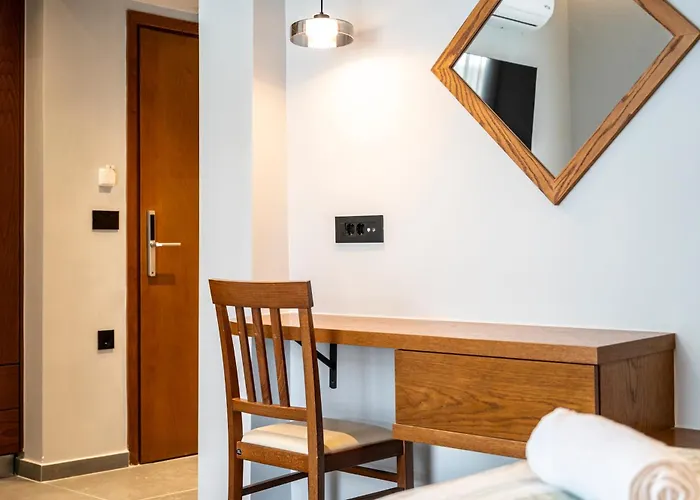 Duka - Near Port, Beaches *